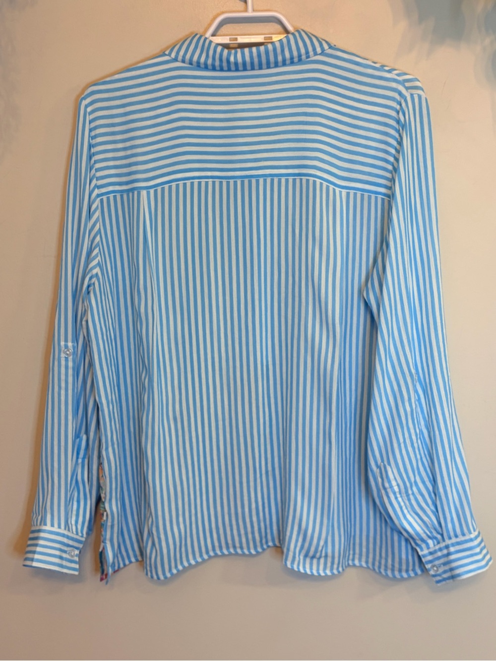Blue Stripe Floral Resort Blouse Tropical Coastal Button Front Top - Picture 7 of 7